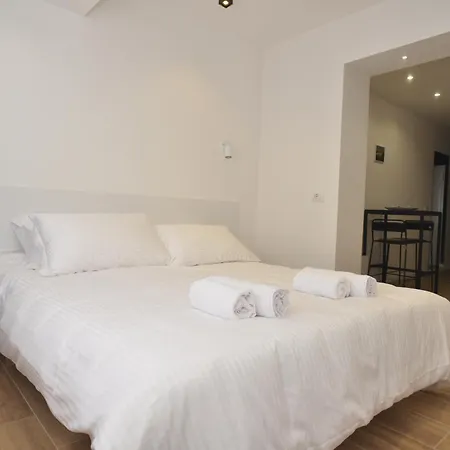 Apartment Tirana Accommodation *