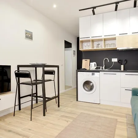 Tirana Accommodation Apartment *